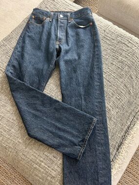 Levi's Dark Blue Straight Fit Jeans